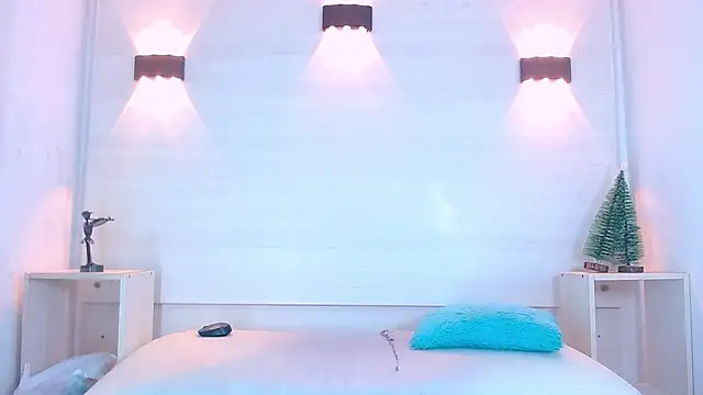 Molly Spears online show from 01.19.25