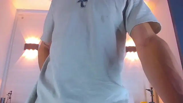 Molly Spears online show from 02.12.25