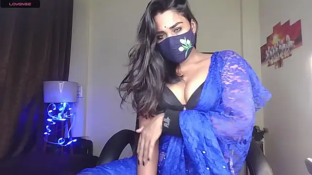 Black-Pearll online show from 02.10.26