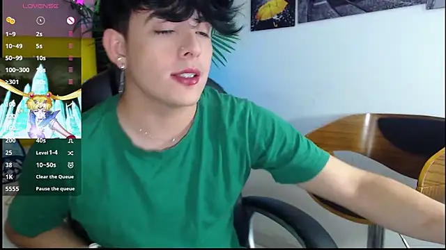 Snapshot of nolan_twink1 chatting on 01.08.25 nolan twink1 online show from 01.08.25