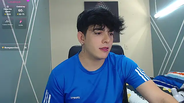 Snapshot of nolan_twink1 chatting on 01.17.25 nolan twink1 online show from 01.17.25