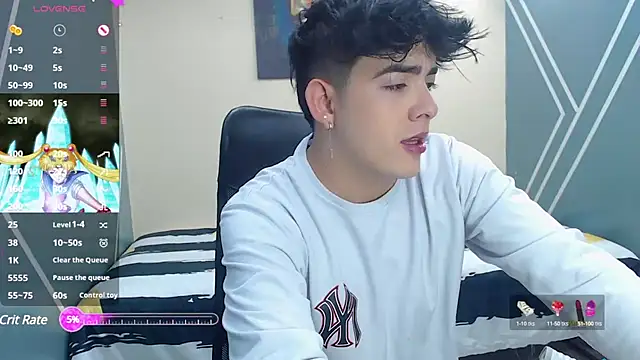 Snapshot of nolan_twink1 chatting on 02.01.25 nolan twink1 online show from 02.01.25