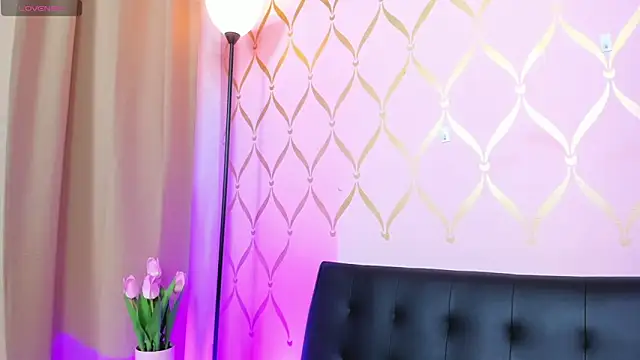 ladylians online show from 12.19.24