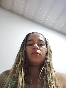 LaurenWelly  online show from 02.26.25