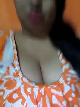 Snapshot of Rinki_Guptaa chatting on 11.23.25 Rinki Guptaa online show from 11.23.25