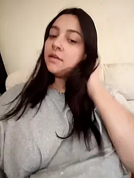 CORALINE GREYM online show from 10.10.25