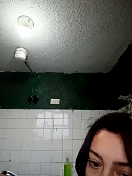 CORALINE GREYM online show from 10.14.25