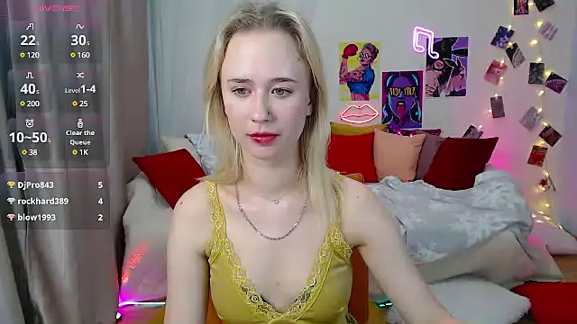 Snapshot of SashaBrooks chatting on 01.30.25 SashaBrooks online show from 01.30.25