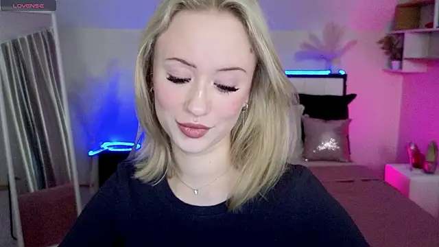 SashaBrooks online show from 02.05.26