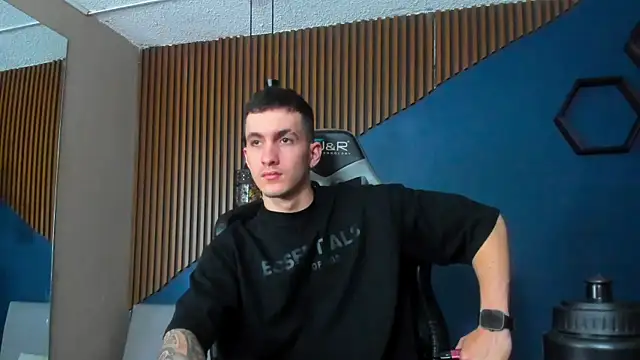 JacksonOlsenn online show from 02.01.25