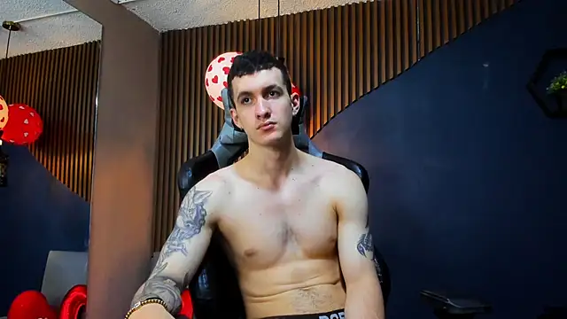 JacksonOlsenn online show from 02.15.25