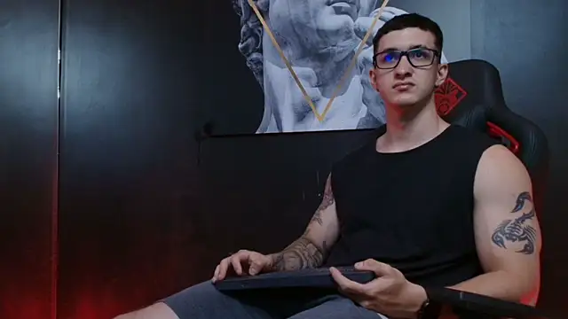 JacksonOlsenn online show from 09.24.25