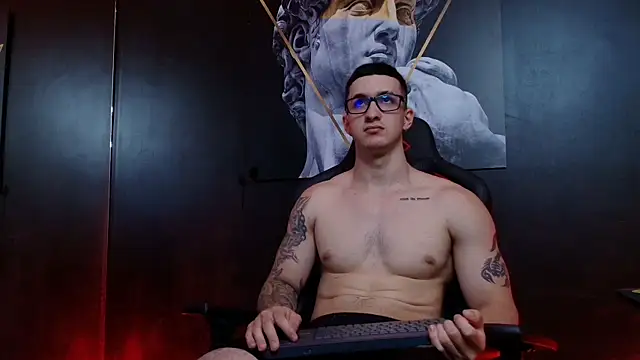 JacksonOlsenn online show from 10.02.25