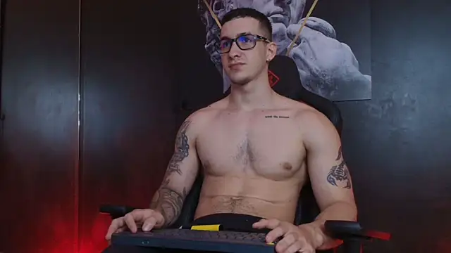 JacksonOlsenn online show from 10.20.25