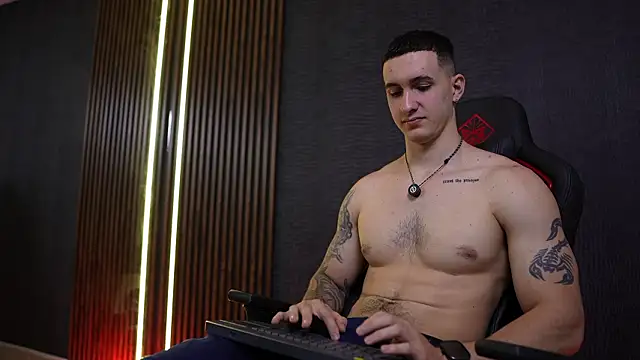 JacksonOlsenn online show from 02.06.26