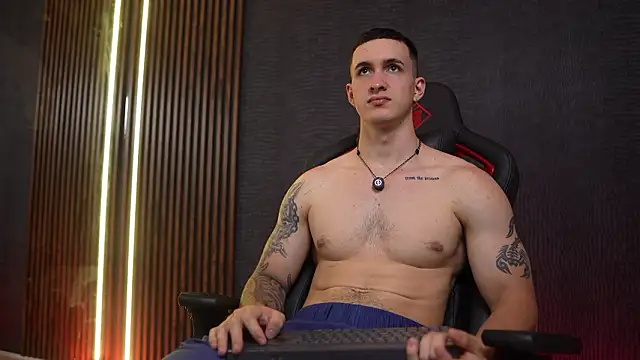 JacksonOlsenn online show from 03.02.26