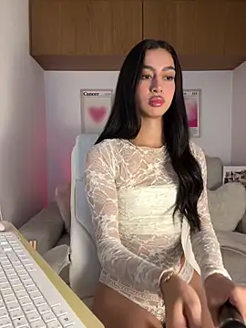 maddy bronw  online show from 05.11.26