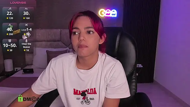 Cristal  adams online show from 09.19.25