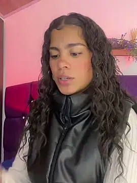 NINA 18 YEARS online show from 12.30.24