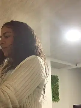 NINA 18 YEARS online show from 01.08.25