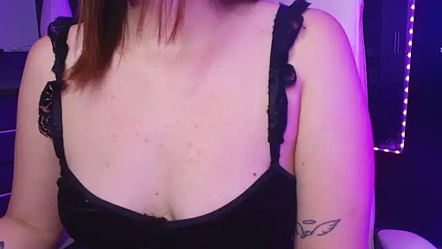 TinaJonnes  online show from 03.01.26