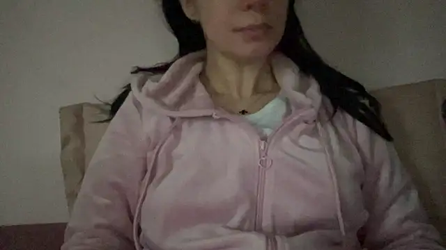 AngeliqueSkye online show from 12.22.25