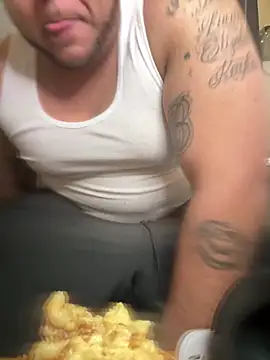 Snapshot of fatboyjayohh126 chatting on 01.08.25 fatboyjayohh126 online show from 01.08.25