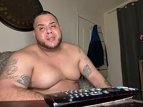 Snapshot of fatboyjayohh126 chatting on 02.18.25 fatboyjayohh126 online show from 02.18.25