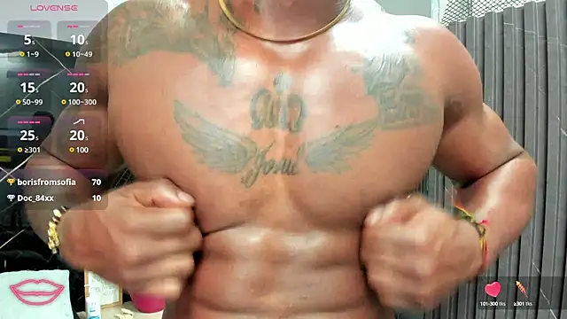 Snapshot of ronnie_7777 chatting on 02.28.25 ronnie 7777 online show from 02.28.25