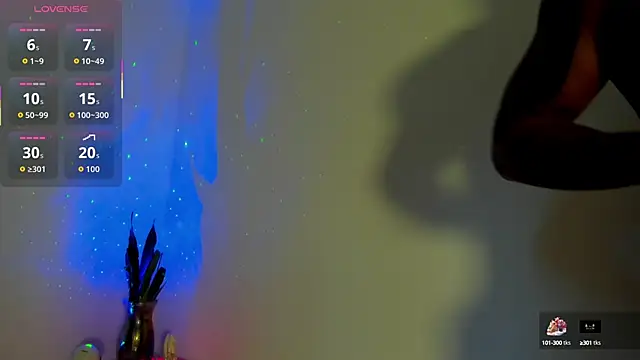 Snapshot of ronnie_7777 chatting on 09.27.25 ronnie 7777 online show from 09.27.25