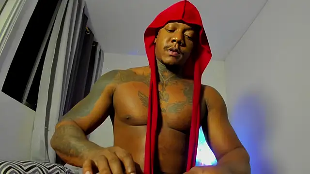 Snapshot of ronnie_7777 chatting on 10.17.25 ronnie 7777 online show from 10.17.25