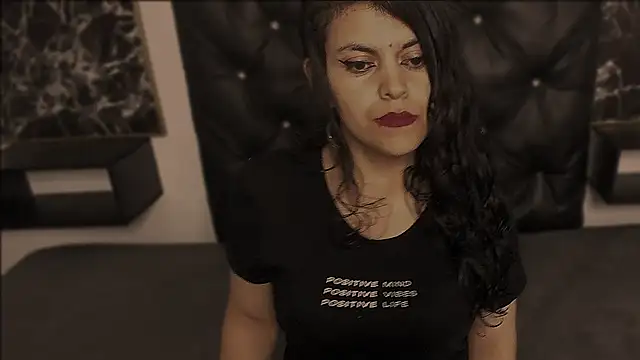 scarlett w0lf online show from 02.21.25