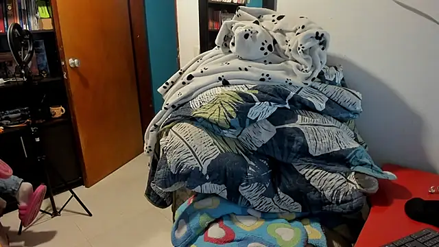 peanut tangerine online show from 09.10.25