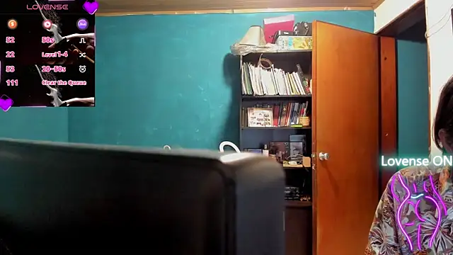 peanut tangerine online show from 11.15.25