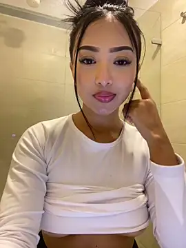 Snapshot of SOPHIACANDY19_ chatting on 02.22.26 SOPHIACANDY19 online show from 02.22.26