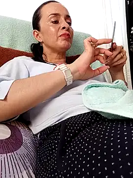 Samantha Sullivan  online show from 12.21.24