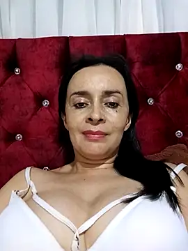 Samantha Sullivan  online show from 02.19.25