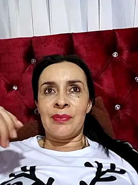 Samantha Sullivan  online show from 02.22.25