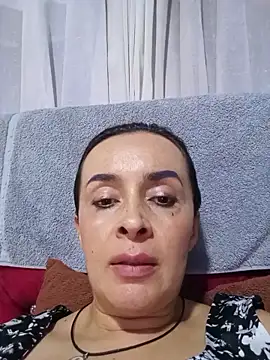 Samantha Sullivan  online show from 04.28.26