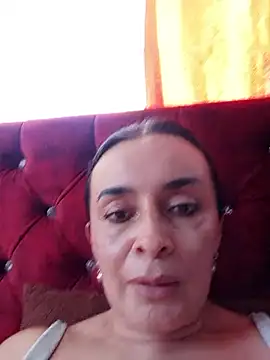 Samantha Sullivan  online show from 05.26.26