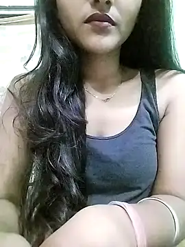 Snapshot of MISSQUEEN48 chatting on 02.01.25 MISSQUEEN48 online show from 02.01.25