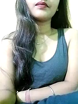 Snapshot of MISSQUEEN48 chatting on 02.15.25 MISSQUEEN48 online show from 02.15.25