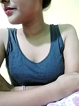 Snapshot of MISSQUEEN48 chatting on 03.22.25 MISSQUEEN48 online show from 03.22.25