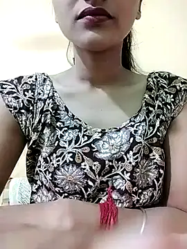 Snapshot of MISSQUEEN48 chatting on 01.18.26 MISSQUEEN48 online show from 01.18.26