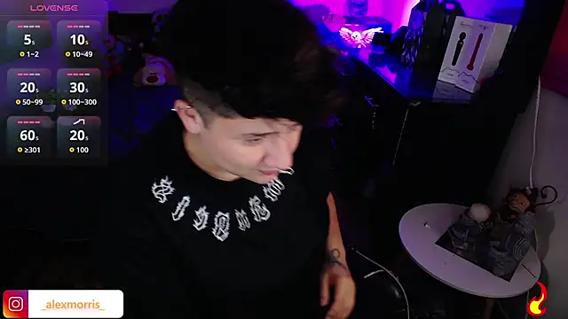 Snapshot of _AlexMorris chatting on 01.17.26 AlexMorris online show from 01.17.26