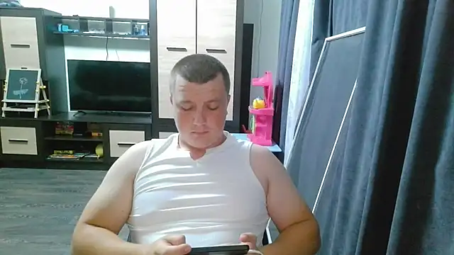 Snapshot of gamblingbum chatting on 06.25.26 gamblingbum online show from 06.25.26