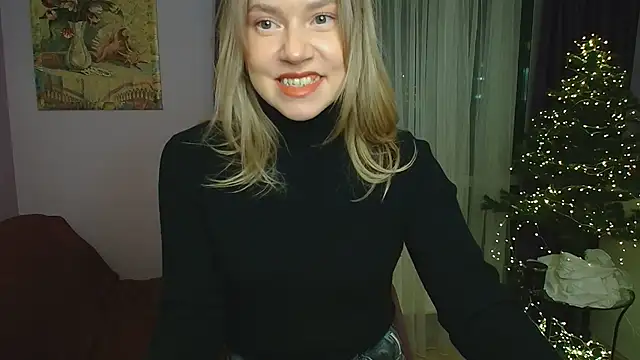 Snapshot of TaylorBre chatting on 01.14.25 TaylorBre online show from 01.14.25