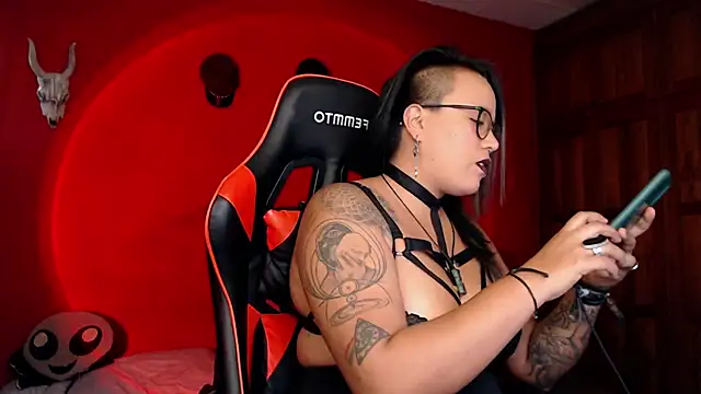 LilithSharon online show from 12.18.24