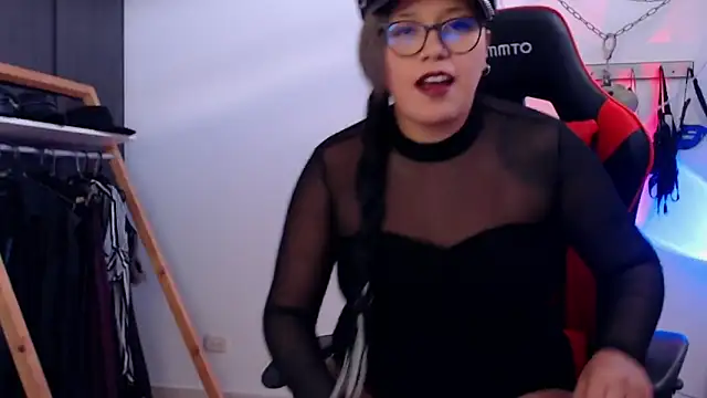 LilithSharon online show from 10.04.25