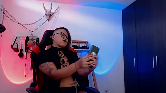 LilithSharon online show from 10.15.25